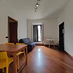 Center Urban Apt, Ac, Wifi, Metro M3 Duomo Apartament