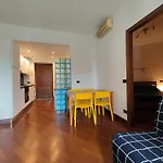 Center Urban Apt, Ac, Wifi, Metro M3 Duomo Apartament